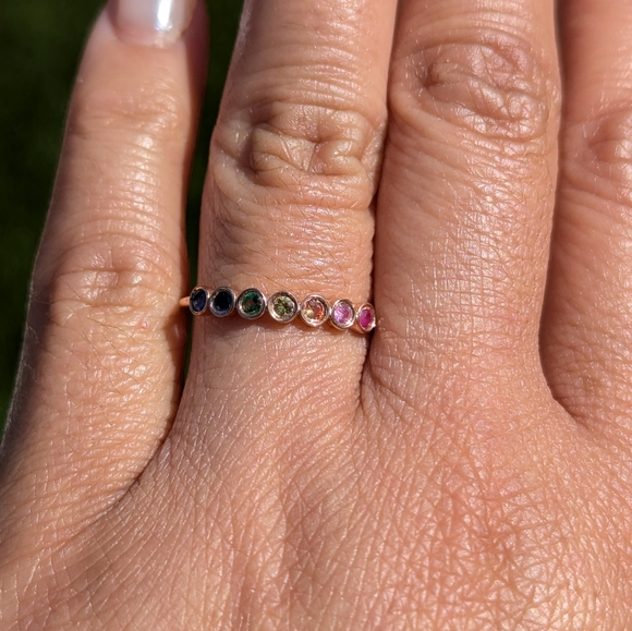 14k Yellow Gold Emerald Ruby Sapphire Bezel Band - Picture 9 of 10